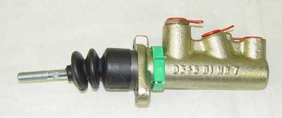 American Crane & Tractor Parts D141779 CASE MASTER CYLINDER | Rubber Track