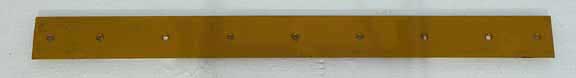 Regal R24492 CUTTING EDGE CENTER 9 BH | Rubber Track